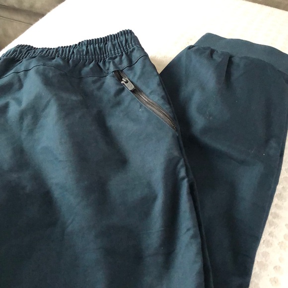 nike $100 pants nike $100 pants
